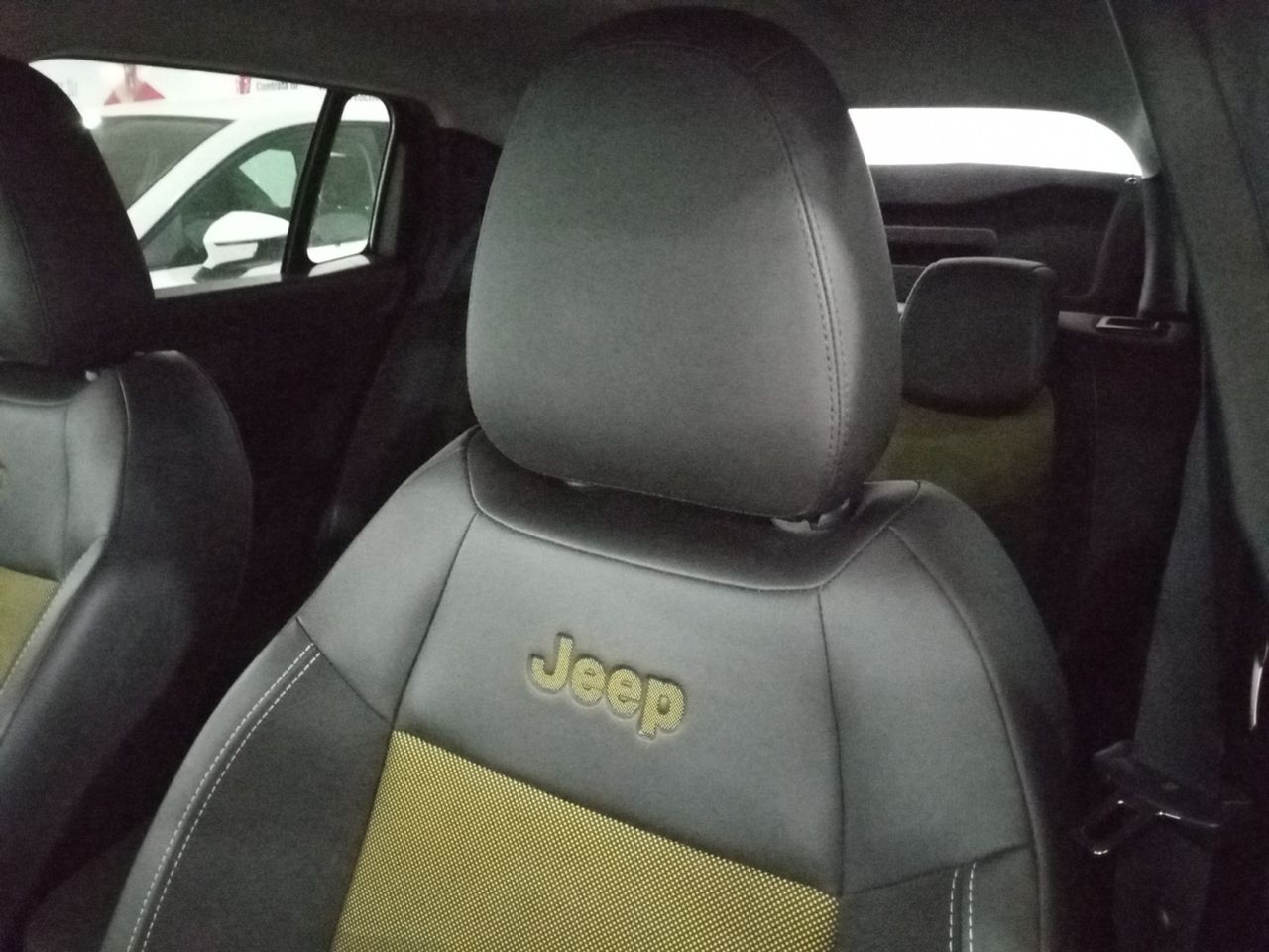 Foto Jeep Avenger 20