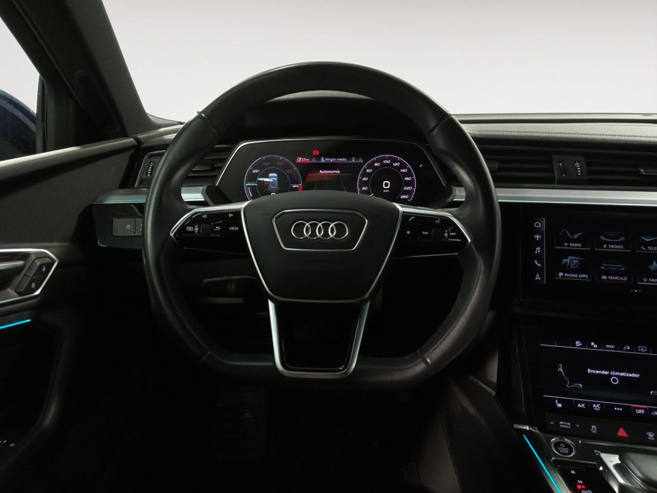 Foto Audi E-tron 7