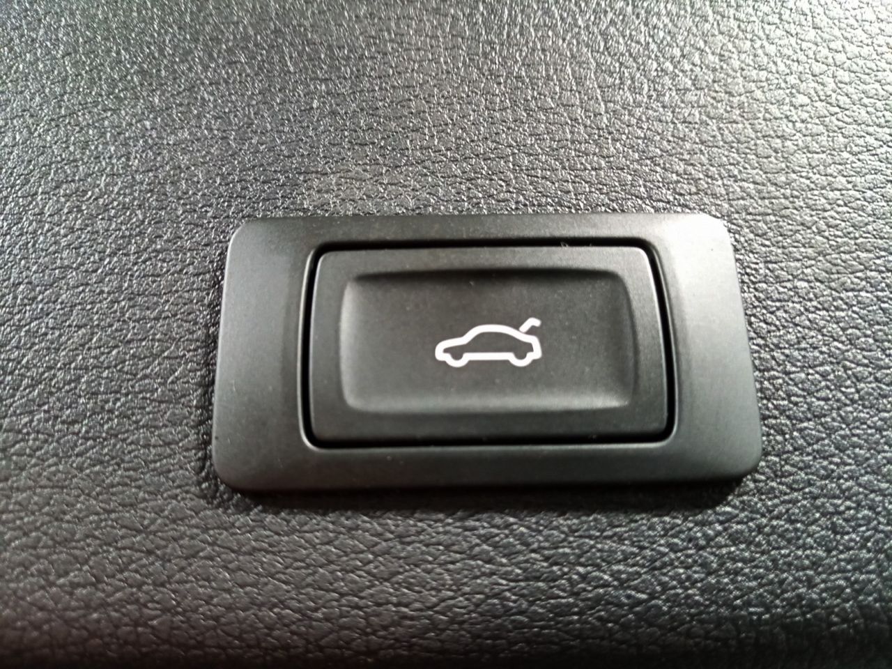 Foto Audi E-tron 20