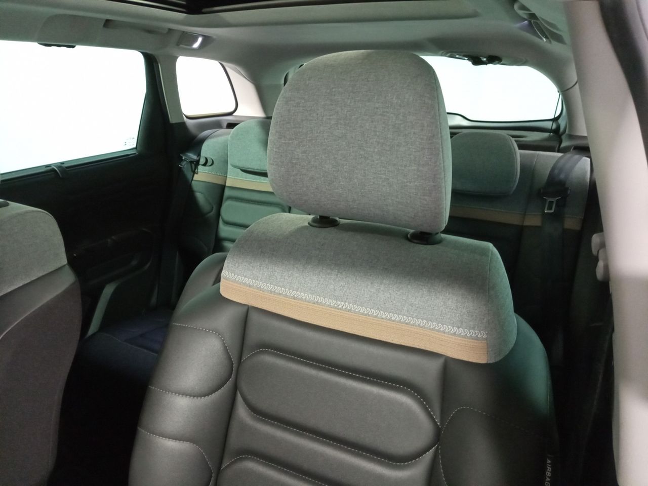 Foto Citroën C3 Aircross 21
