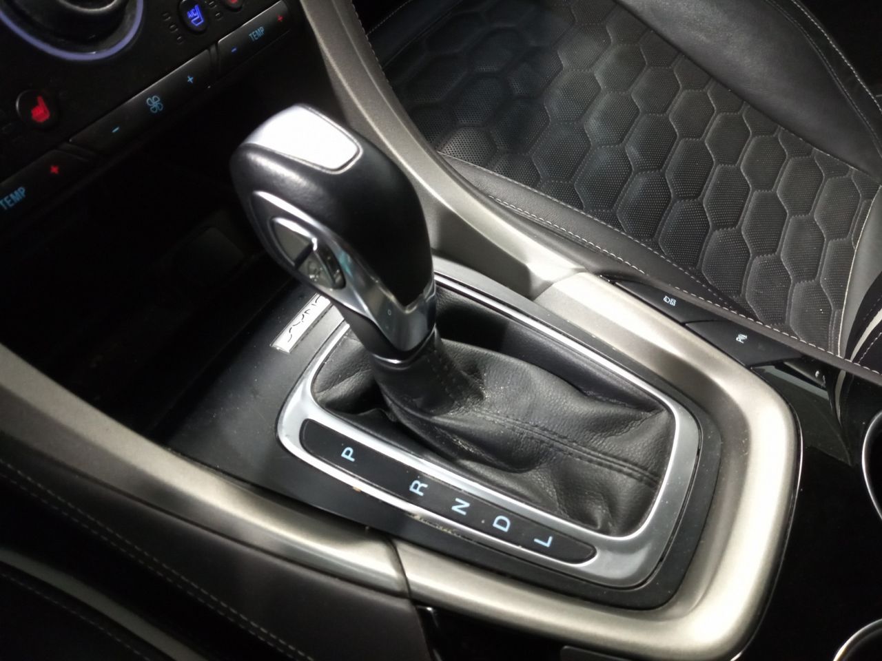 Foto Ford Mondeo 12