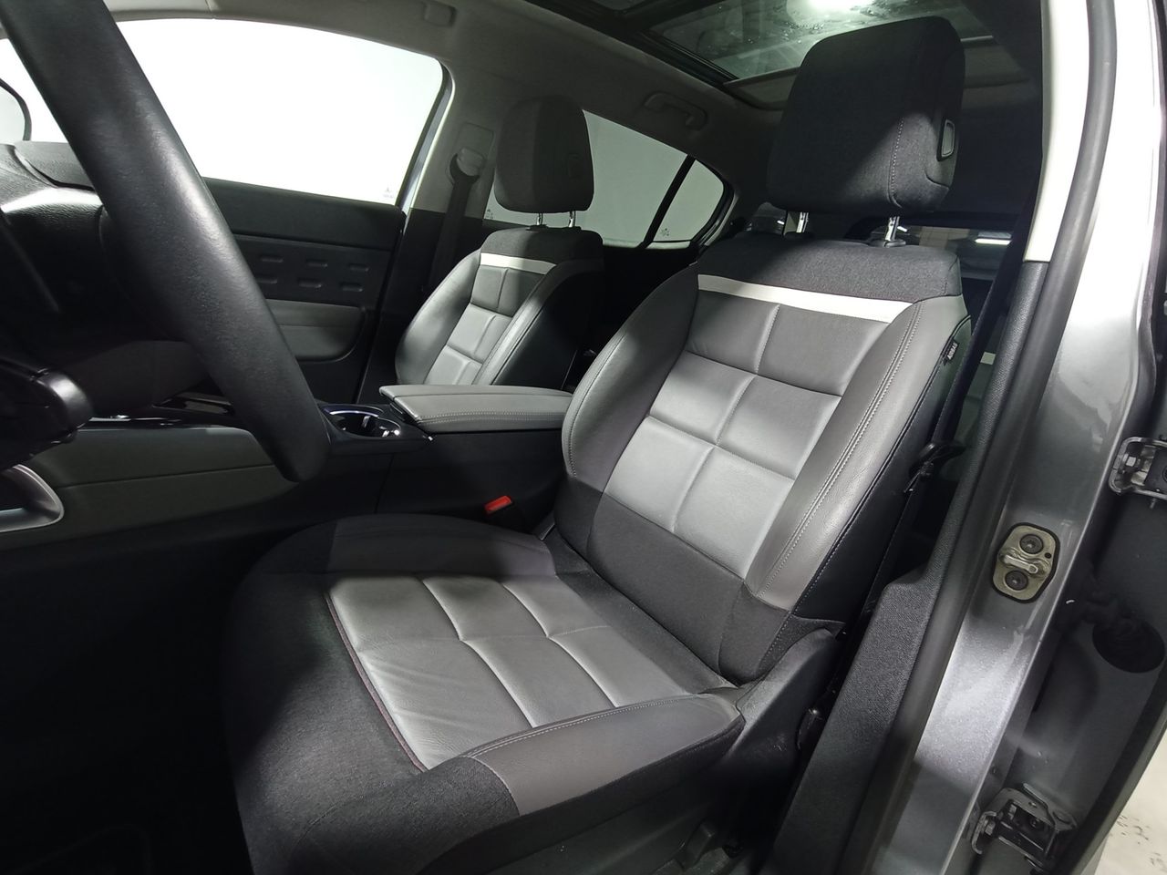 Foto Citroën C5 Aircross 8