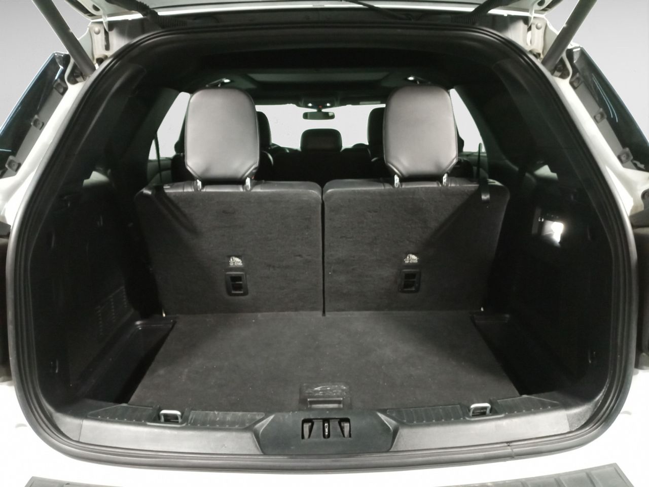 Foto Ford Explorer 12