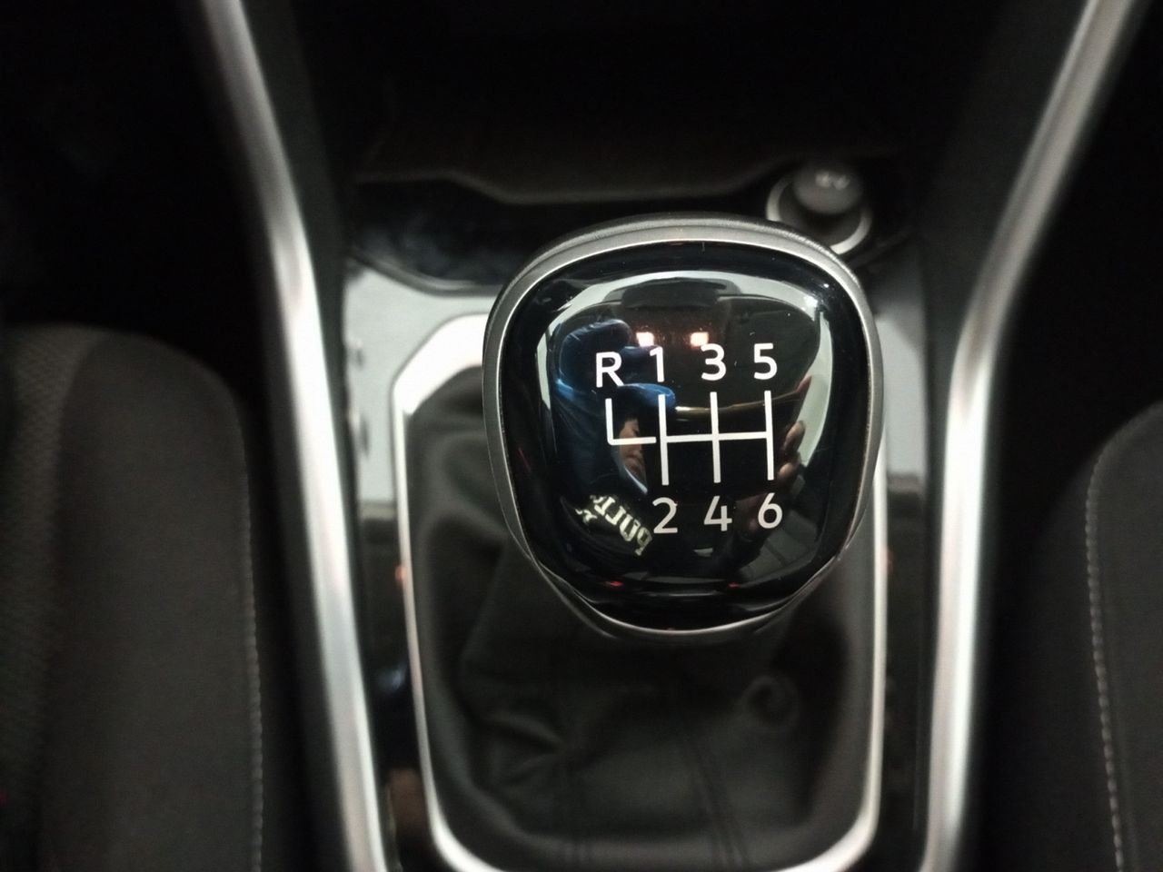 Foto Volkswagen T-Roc 12