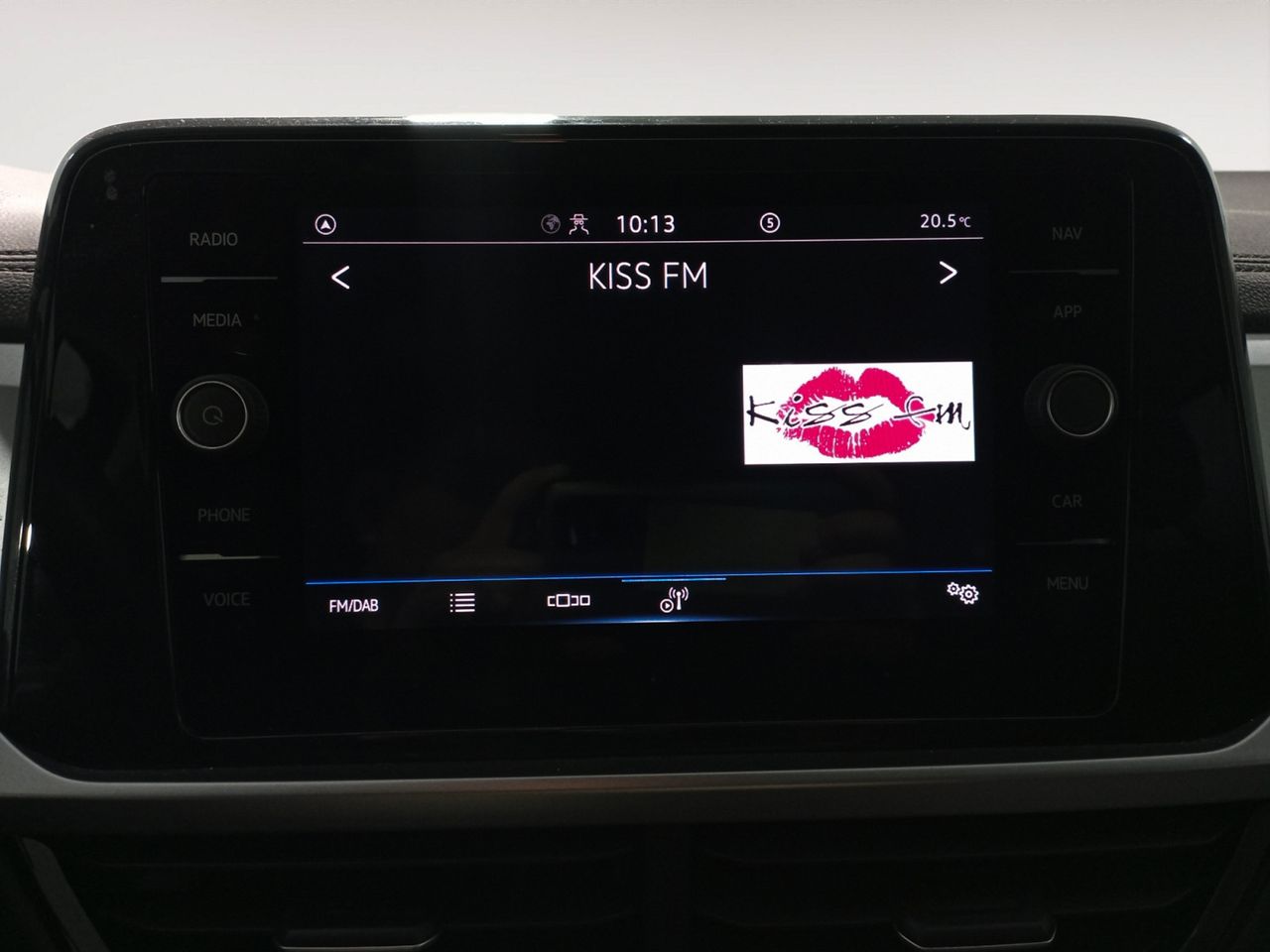 Foto Volkswagen T-Roc 15