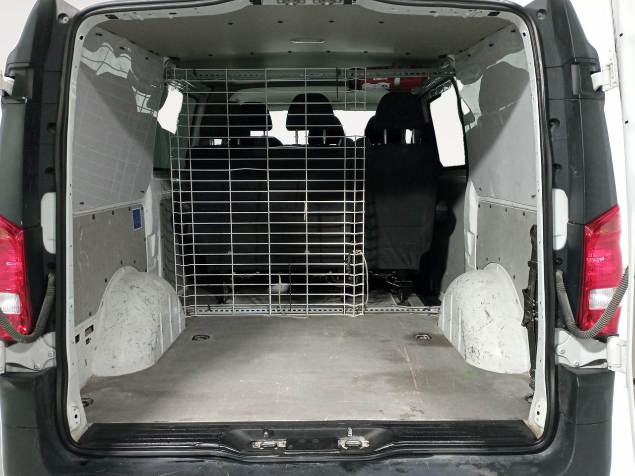 Foto Mercedes-Benz Vito 11