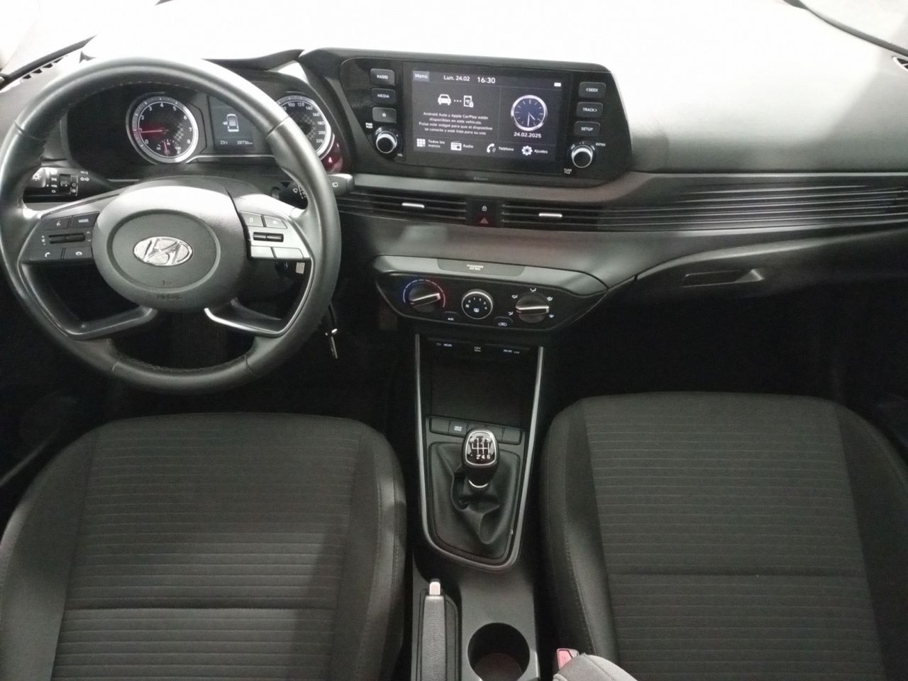 Foto Hyundai i20 6