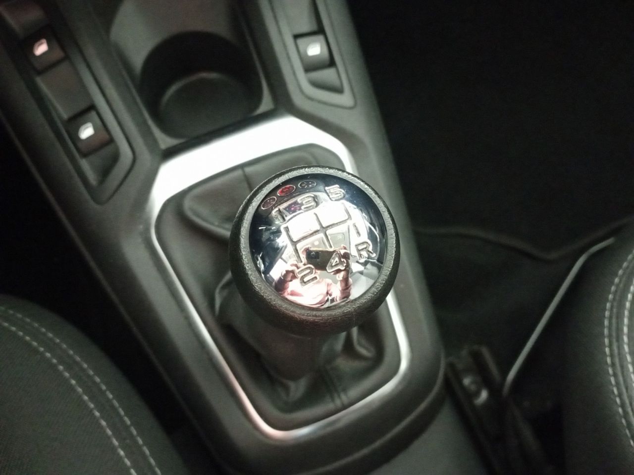 Foto Citroën C-Elysèe 12