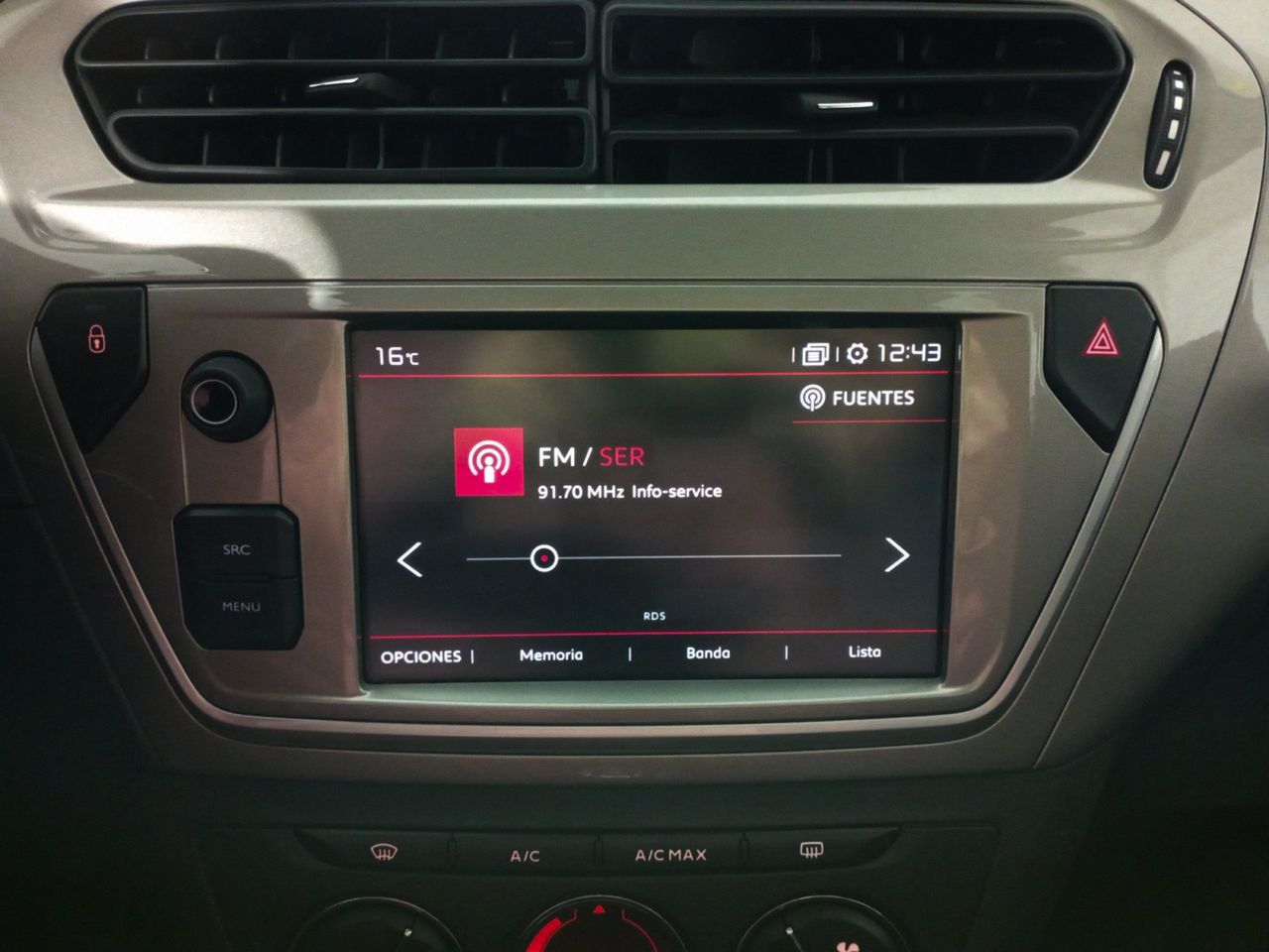 Foto Citroën C-Elysèe 15
