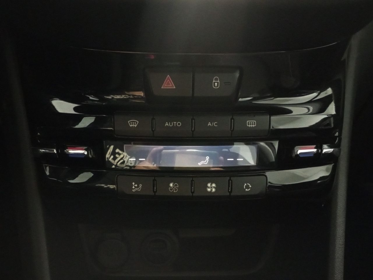 Foto Peugeot 2008 19