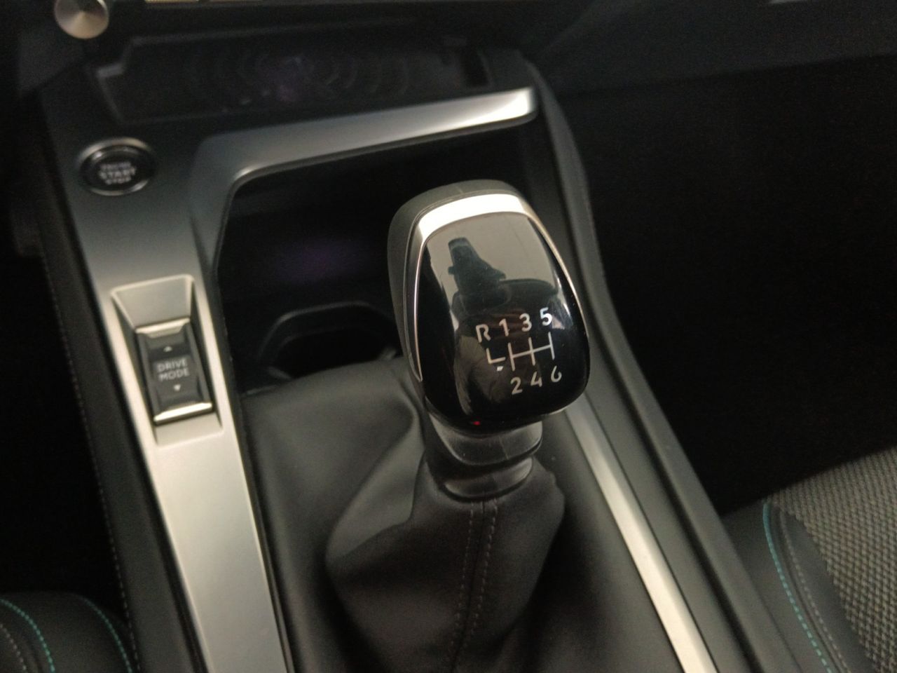 Foto Peugeot 308 12