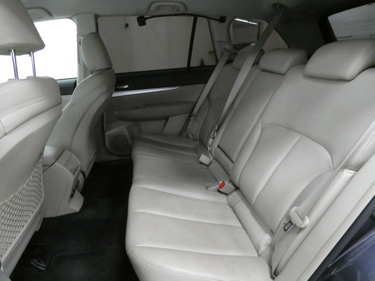 Foto Subaru Legacy 9
