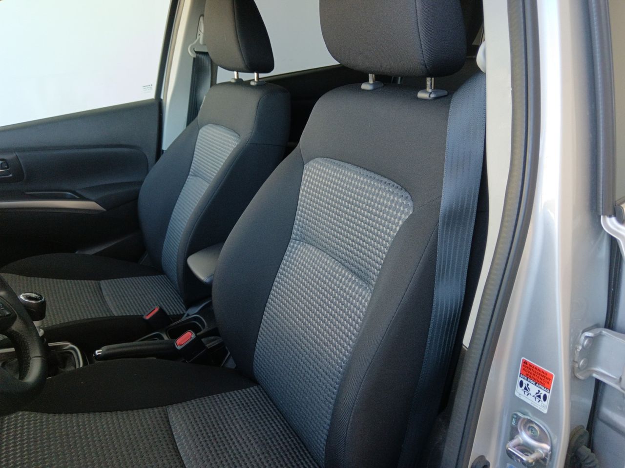 Foto Suzuki S-Cross 21