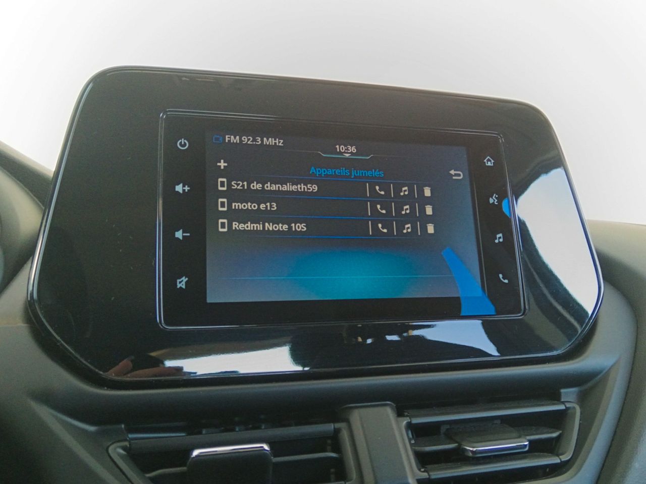 Foto Suzuki S-Cross 17