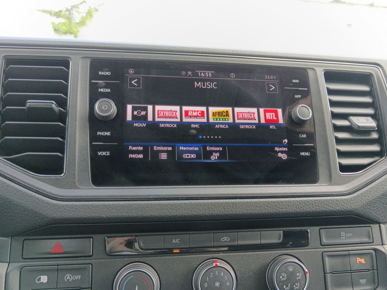 Foto Volkswagen Crafter 16