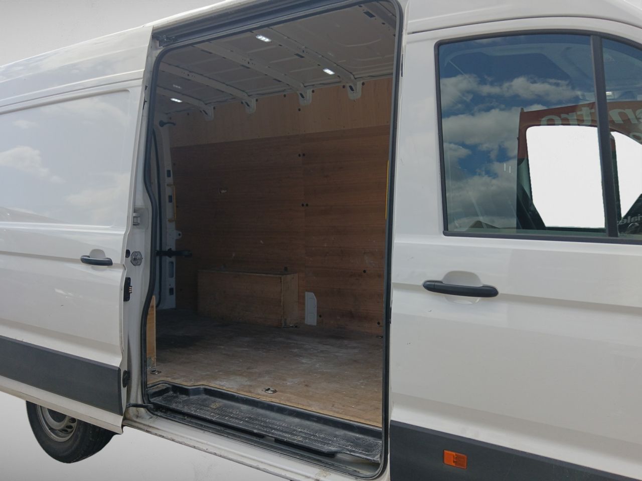 Foto Volkswagen Crafter 10