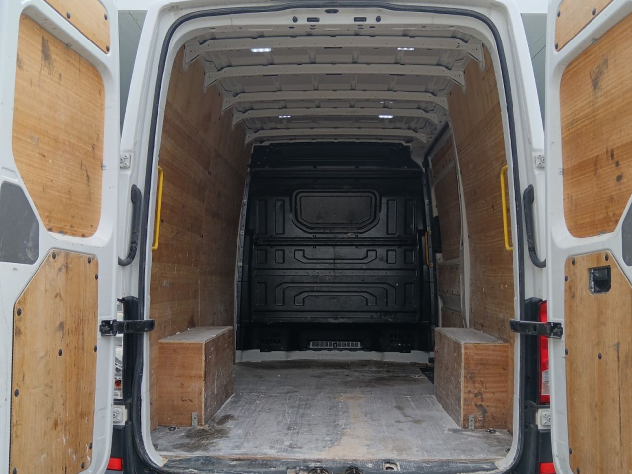 Foto Volkswagen Crafter 11