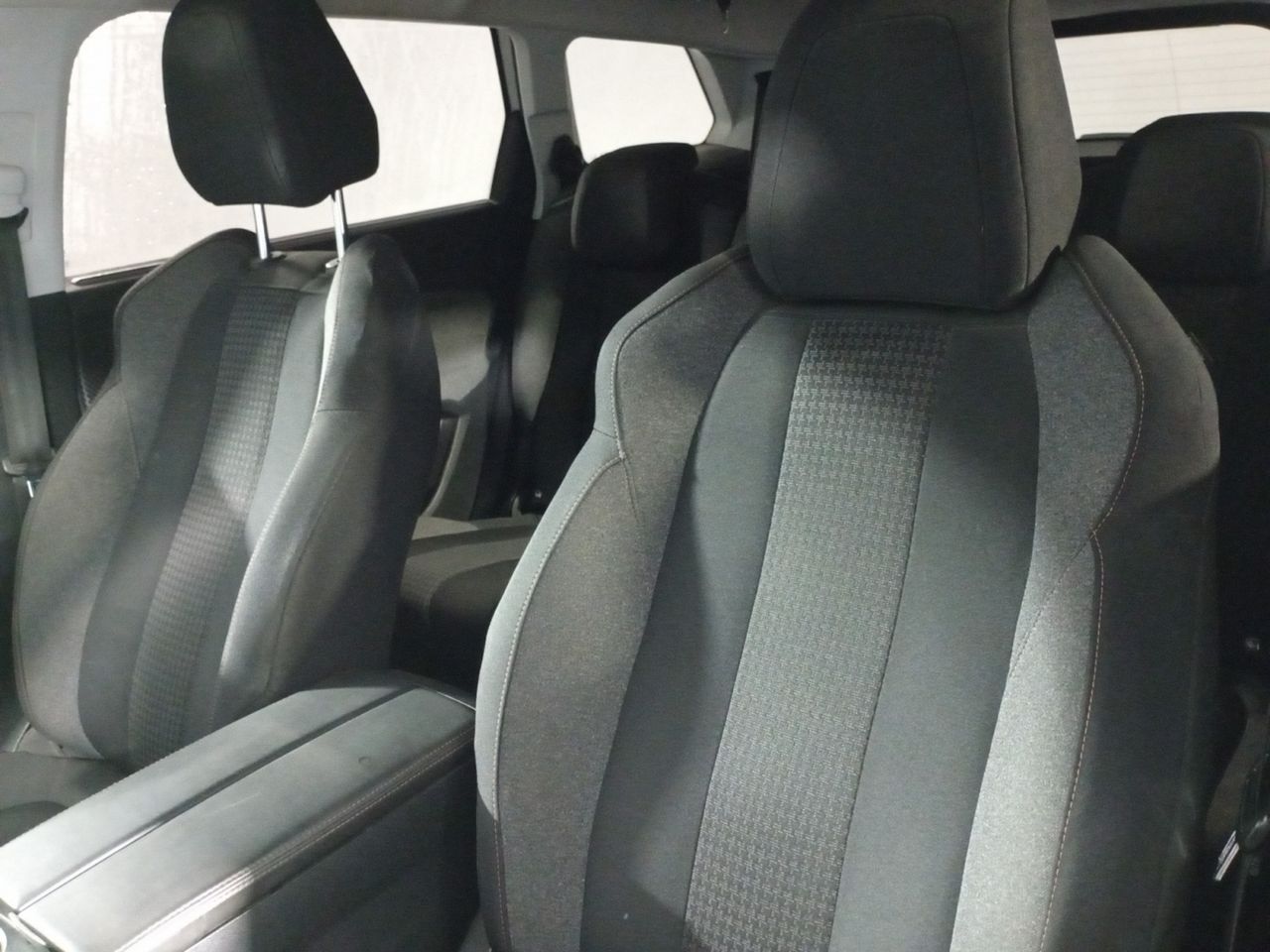 Foto Peugeot 5008 18