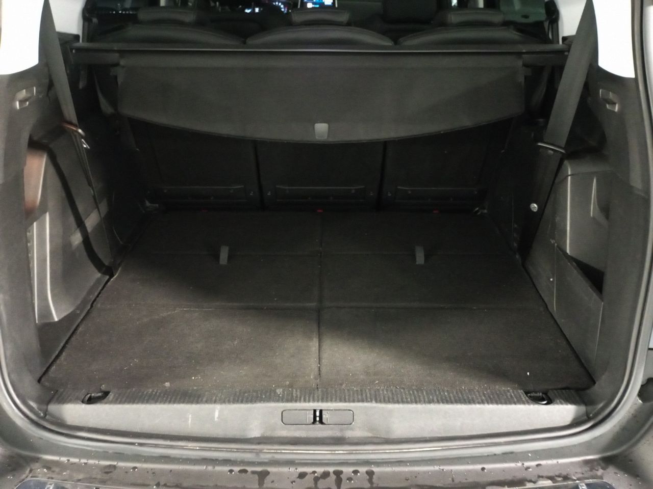 Foto Peugeot 5008 12