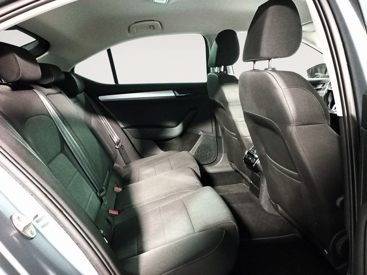 Foto Skoda Superb 8