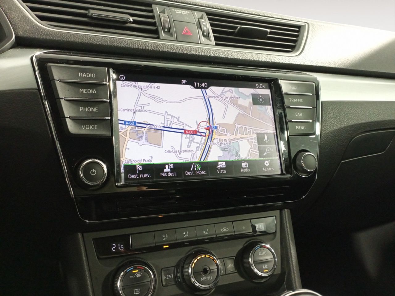 Foto Skoda Superb 13