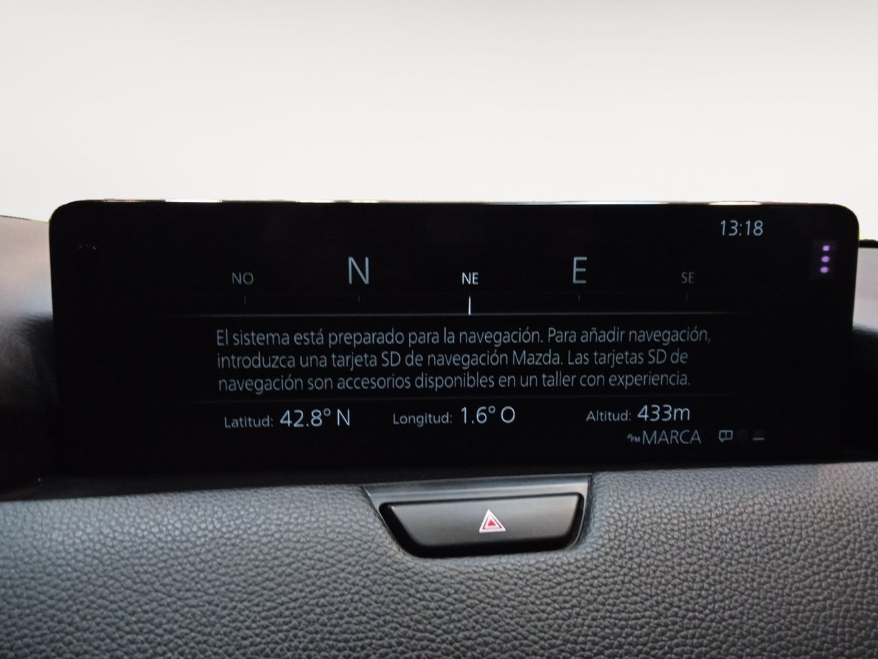Foto Mazda CX-60 14