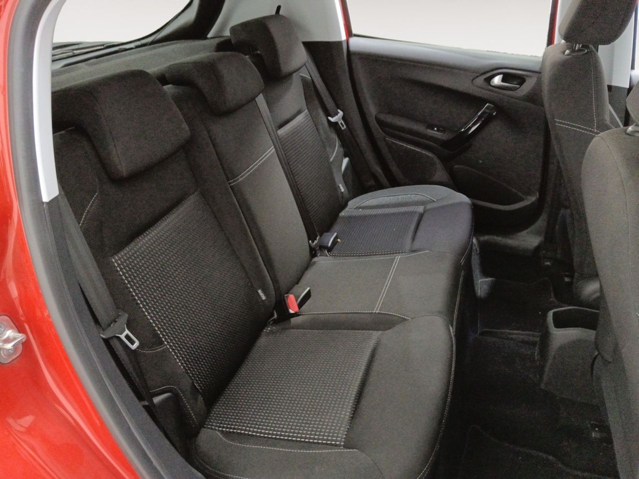 Foto Peugeot 208 9