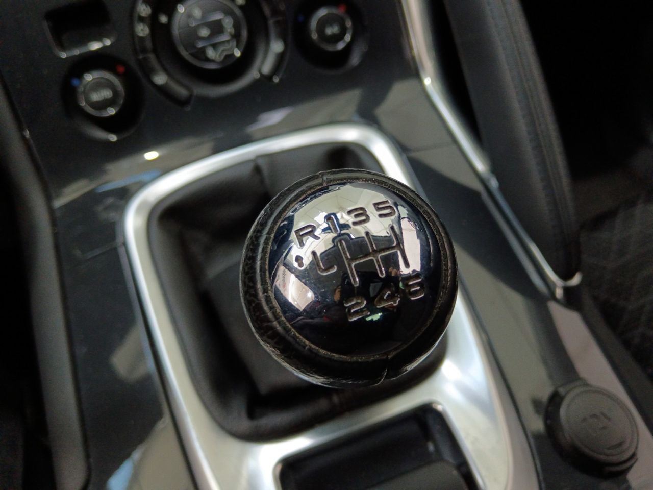 Foto Peugeot 3008 11