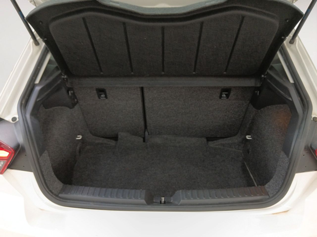 Foto Seat Ibiza 11