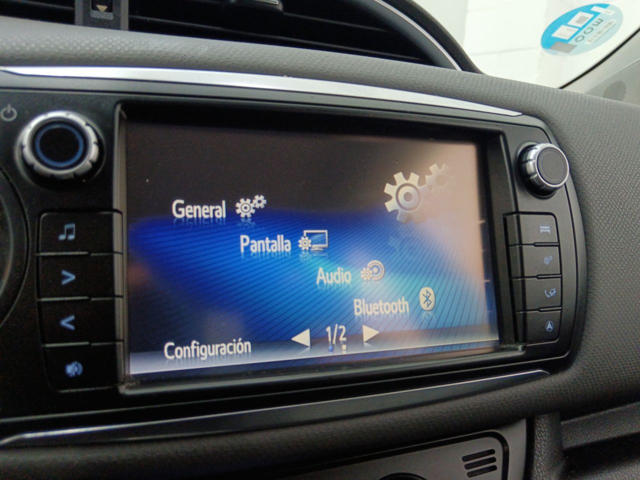 Foto Toyota Yaris 12
