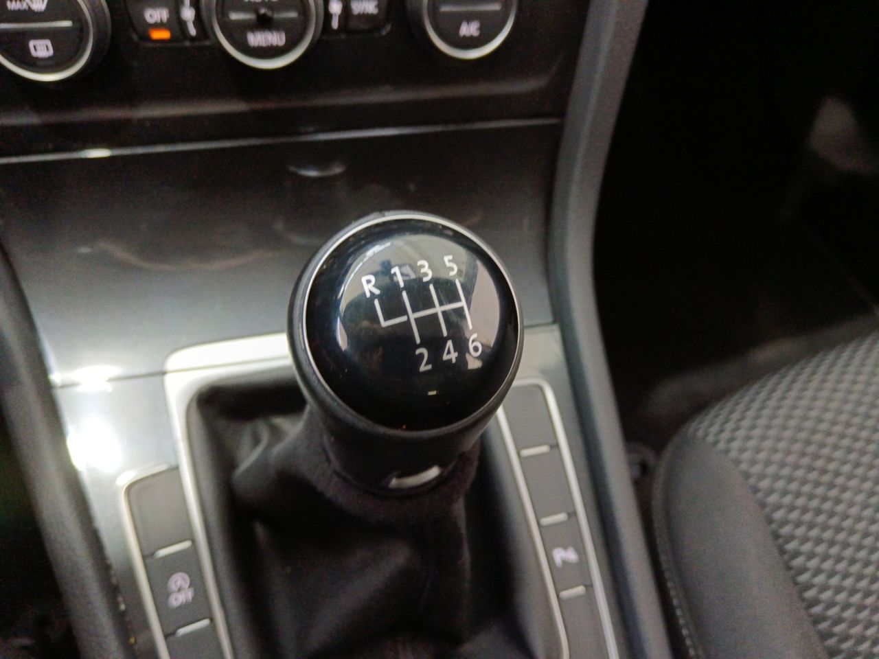 Foto Volkswagen Golf 12