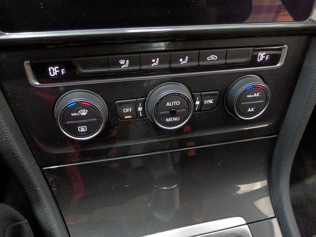 Foto Volkswagen Golf 18