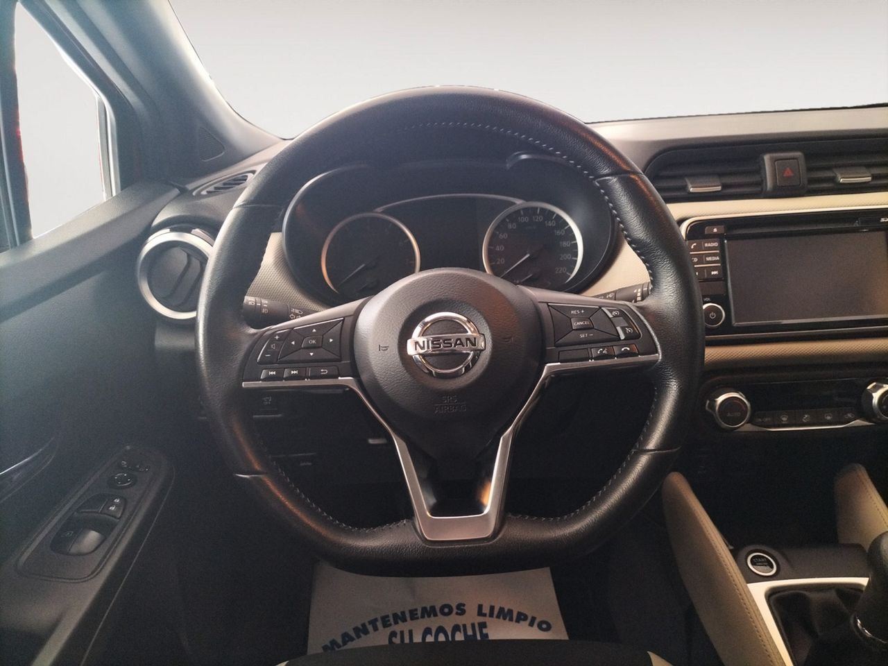 Foto Nissan Micra 7