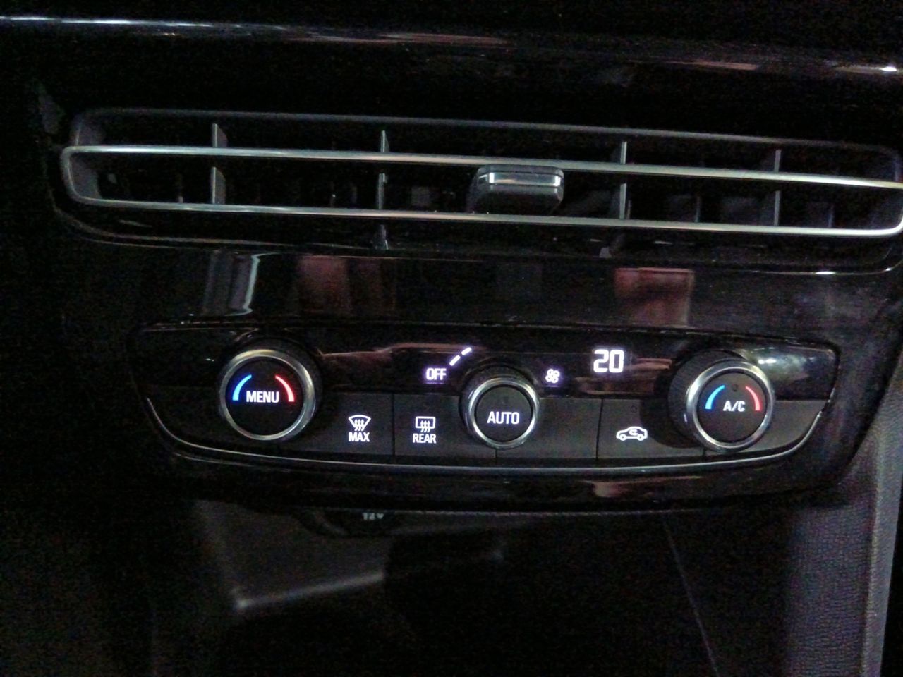Foto Opel Mokka 18