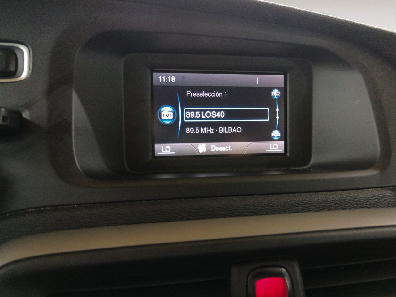 Foto Volvo V40 14
