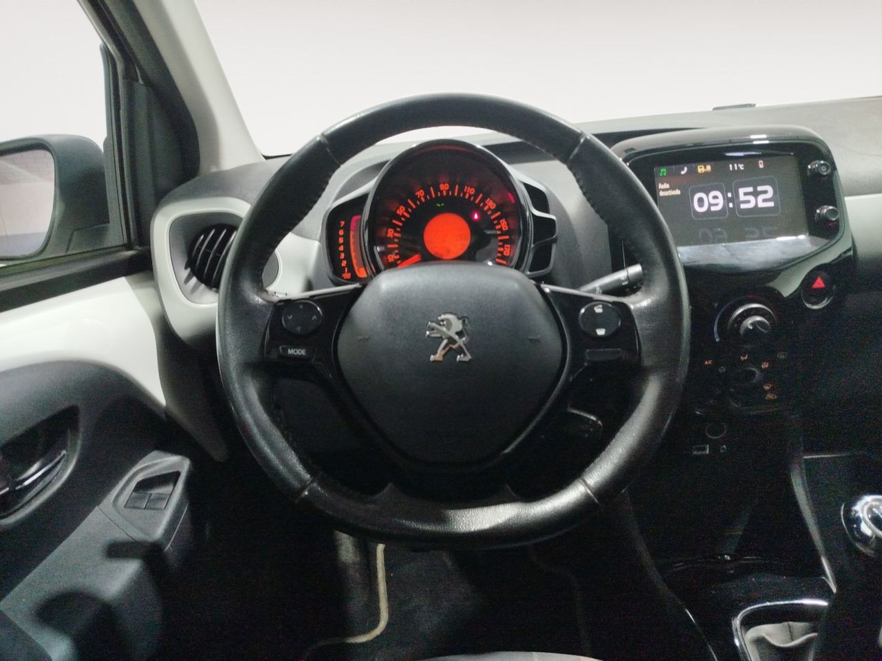 Foto Peugeot 108 6