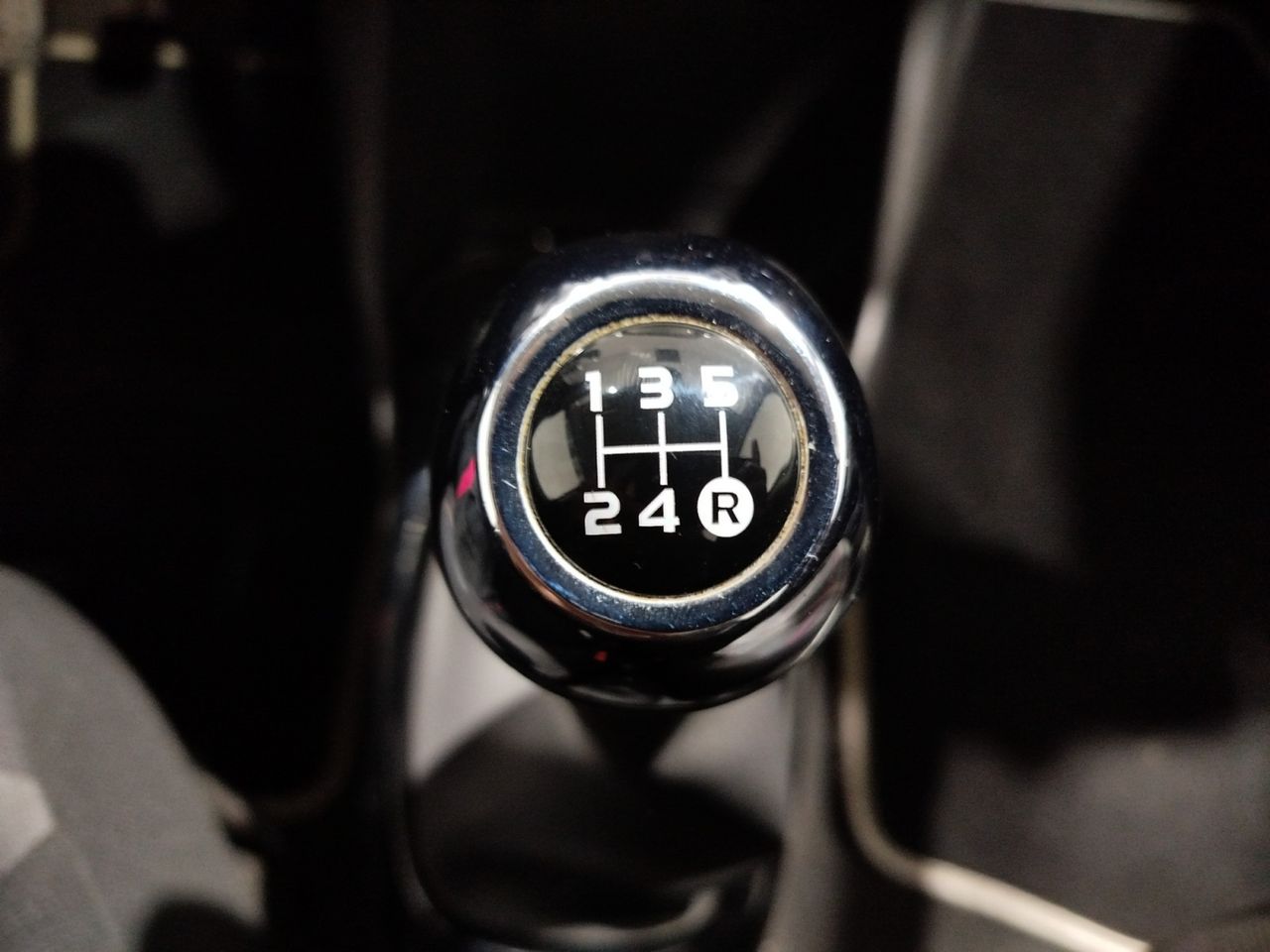 Foto Peugeot 108 11