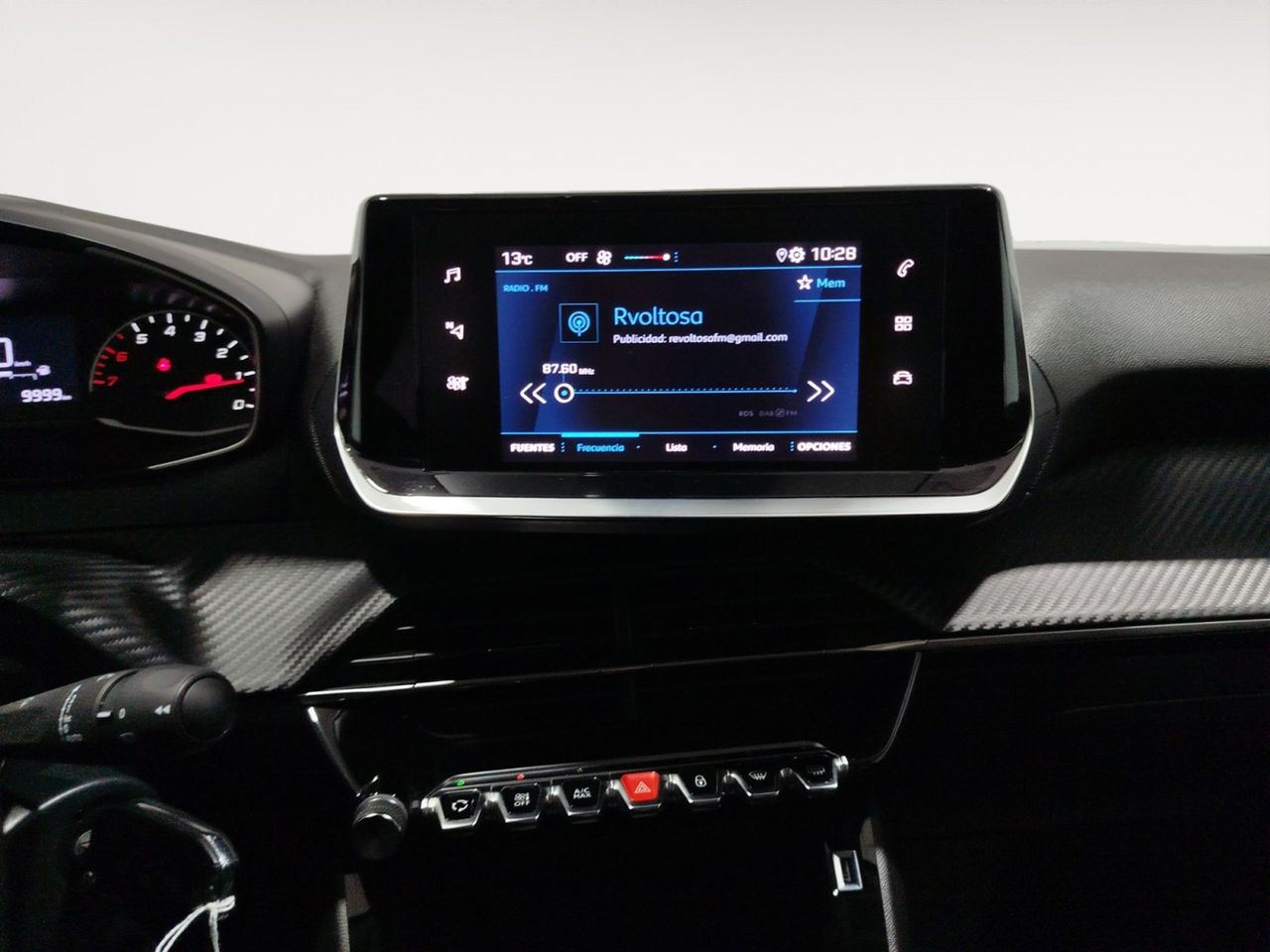 Foto Peugeot 2008 13