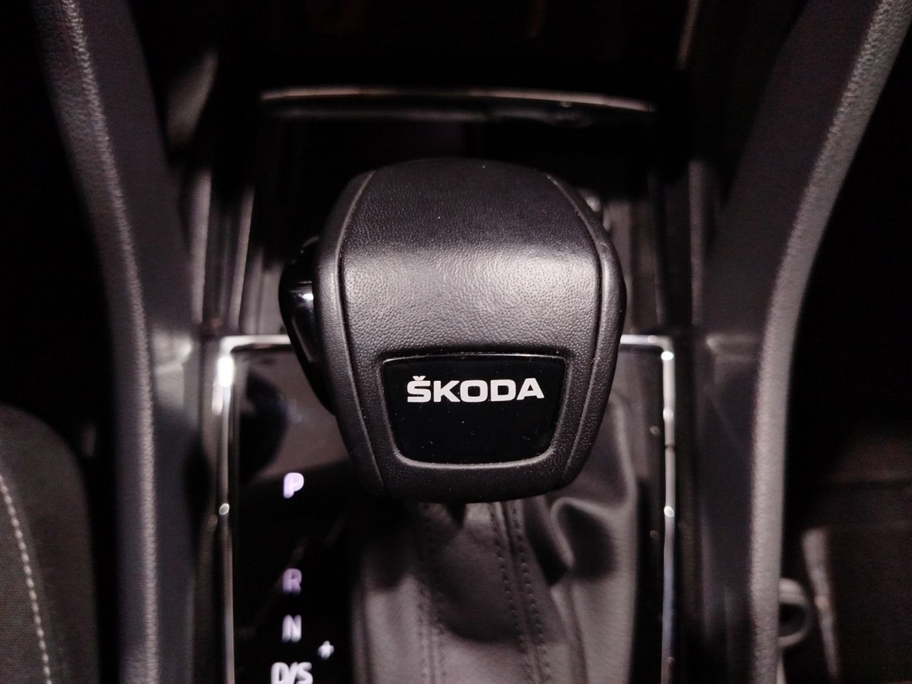 Foto Skoda Karoq 12