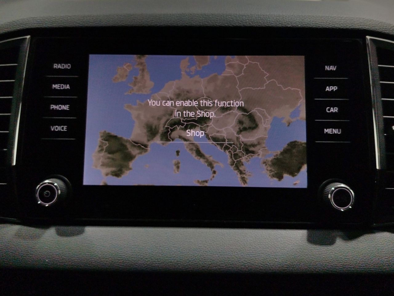 Foto Skoda Karoq 16