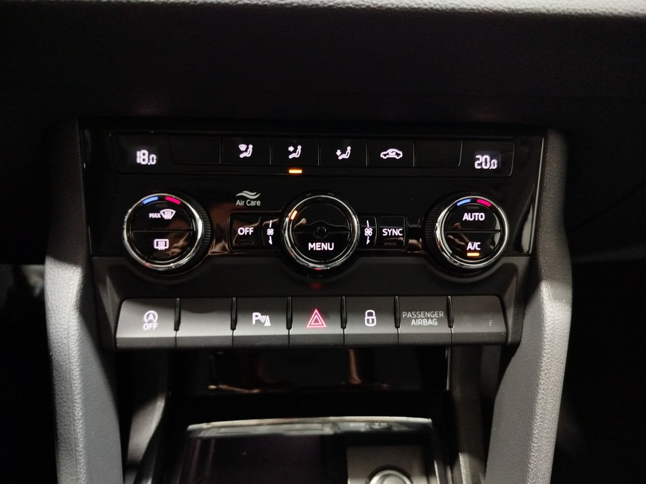 Foto Skoda Karoq 19