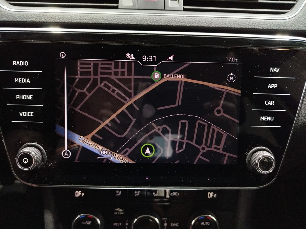 Foto Skoda Superb 15