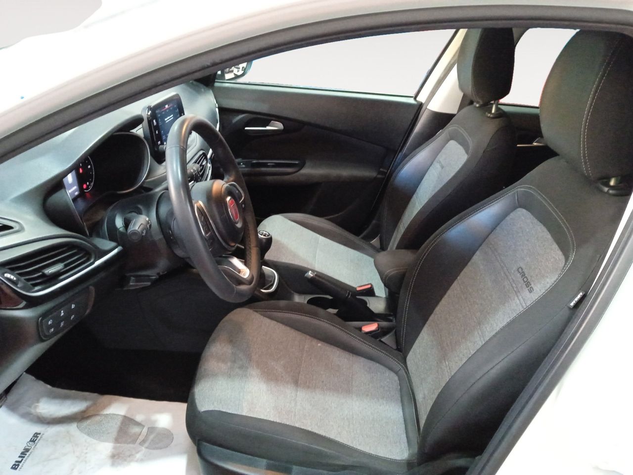Foto Fiat Tipo 8