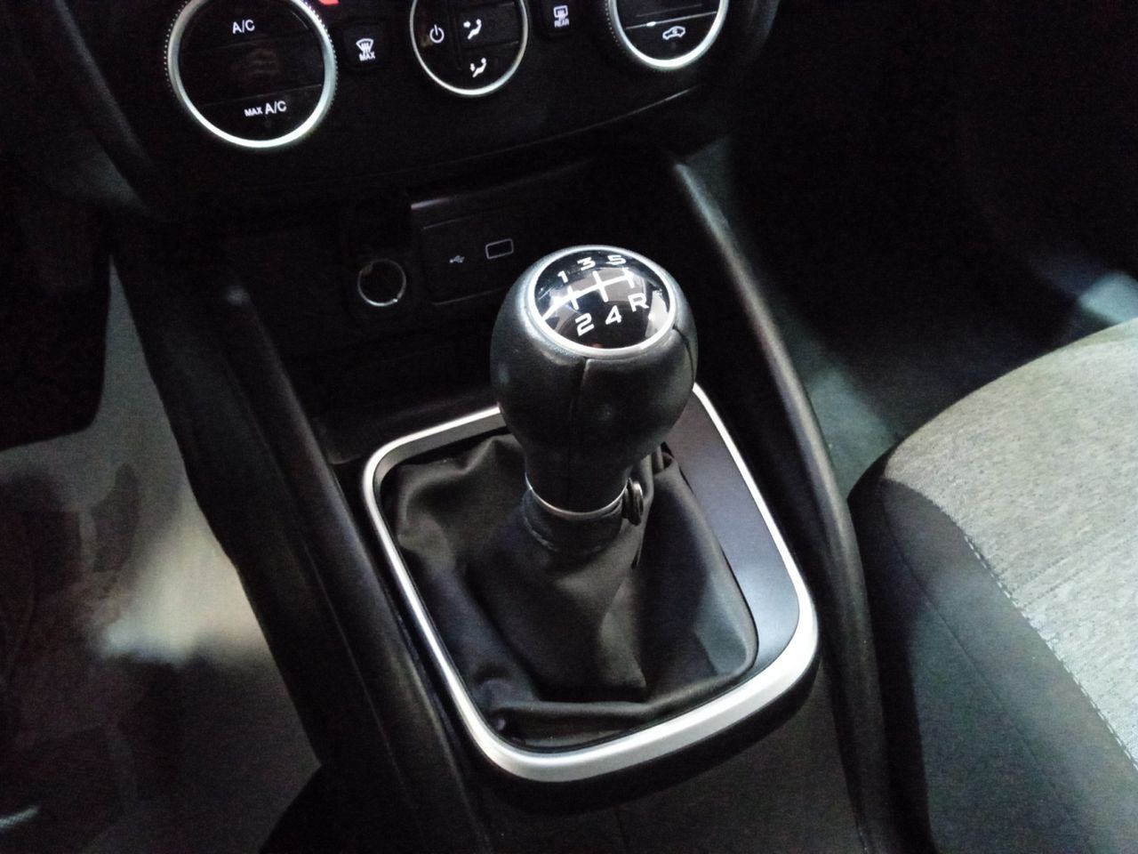 Foto Fiat Tipo 12
