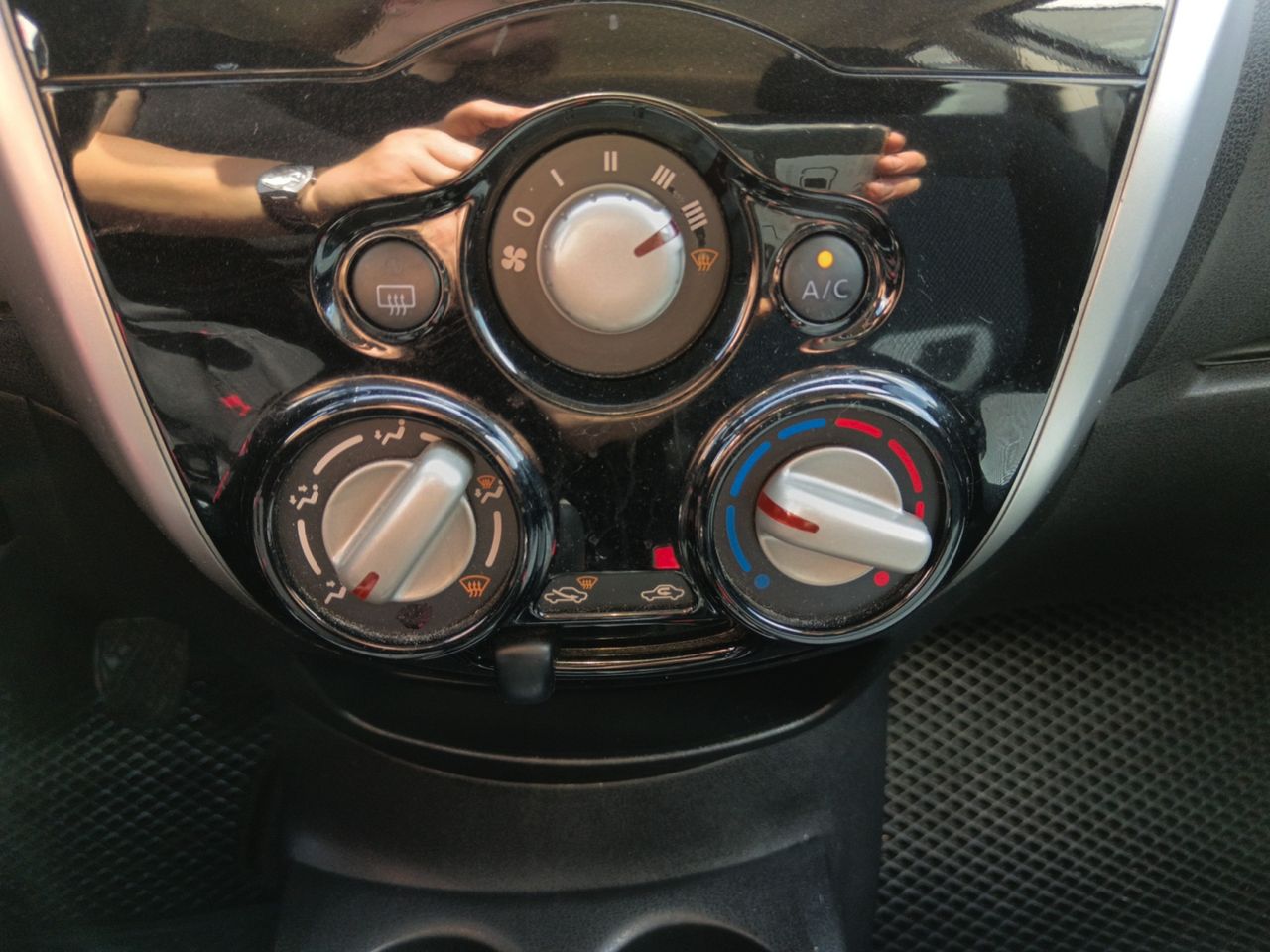 Foto Nissan Note 17
