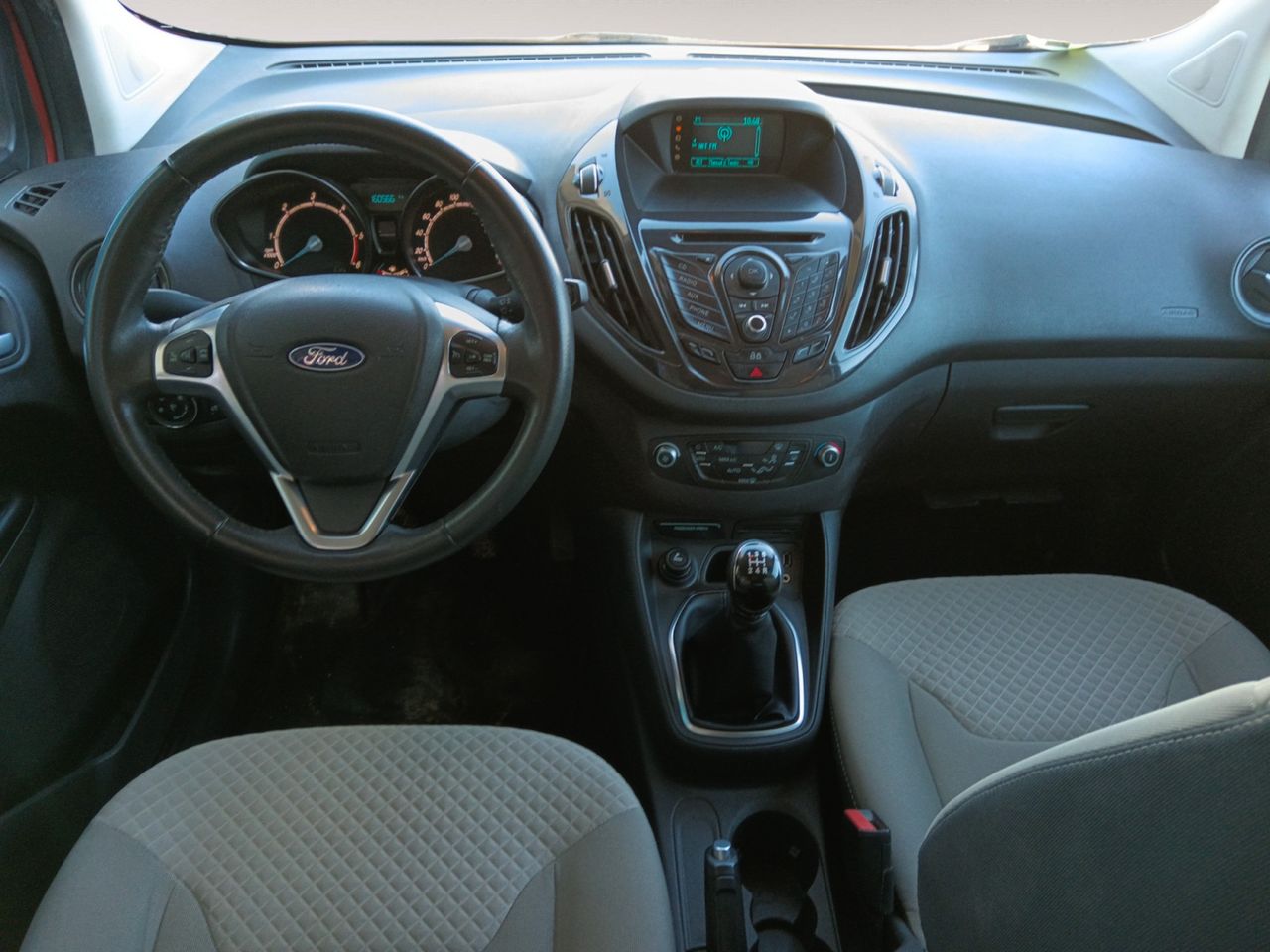 Foto Ford Tourneo Courier 6