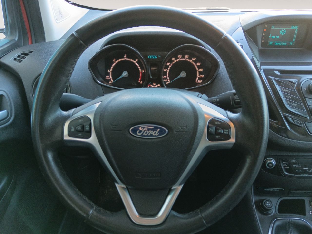 Foto Ford Tourneo Courier 7