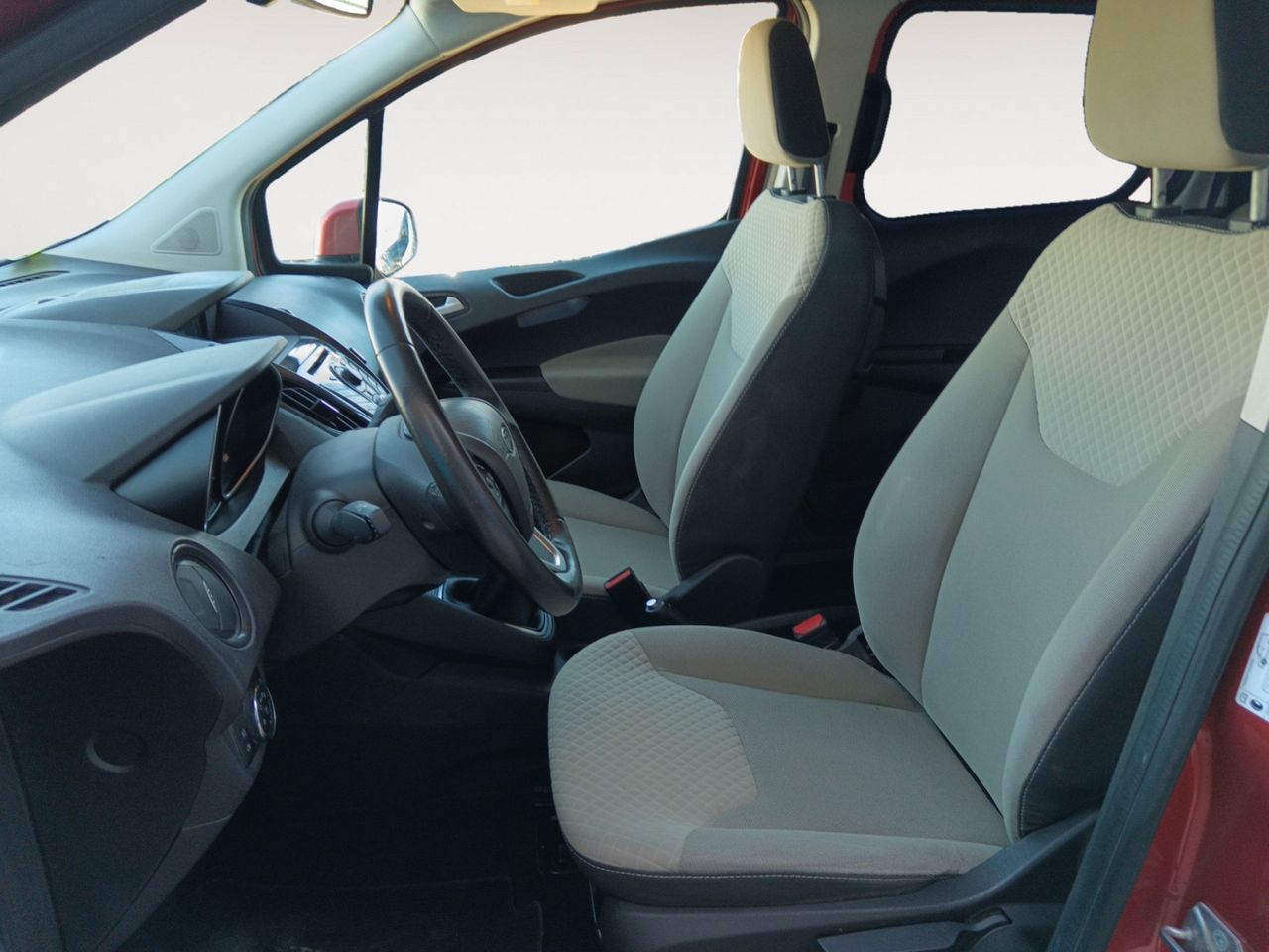 Foto Ford Tourneo Courier 8