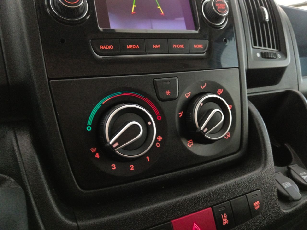 Foto Peugeot Boxer 19
