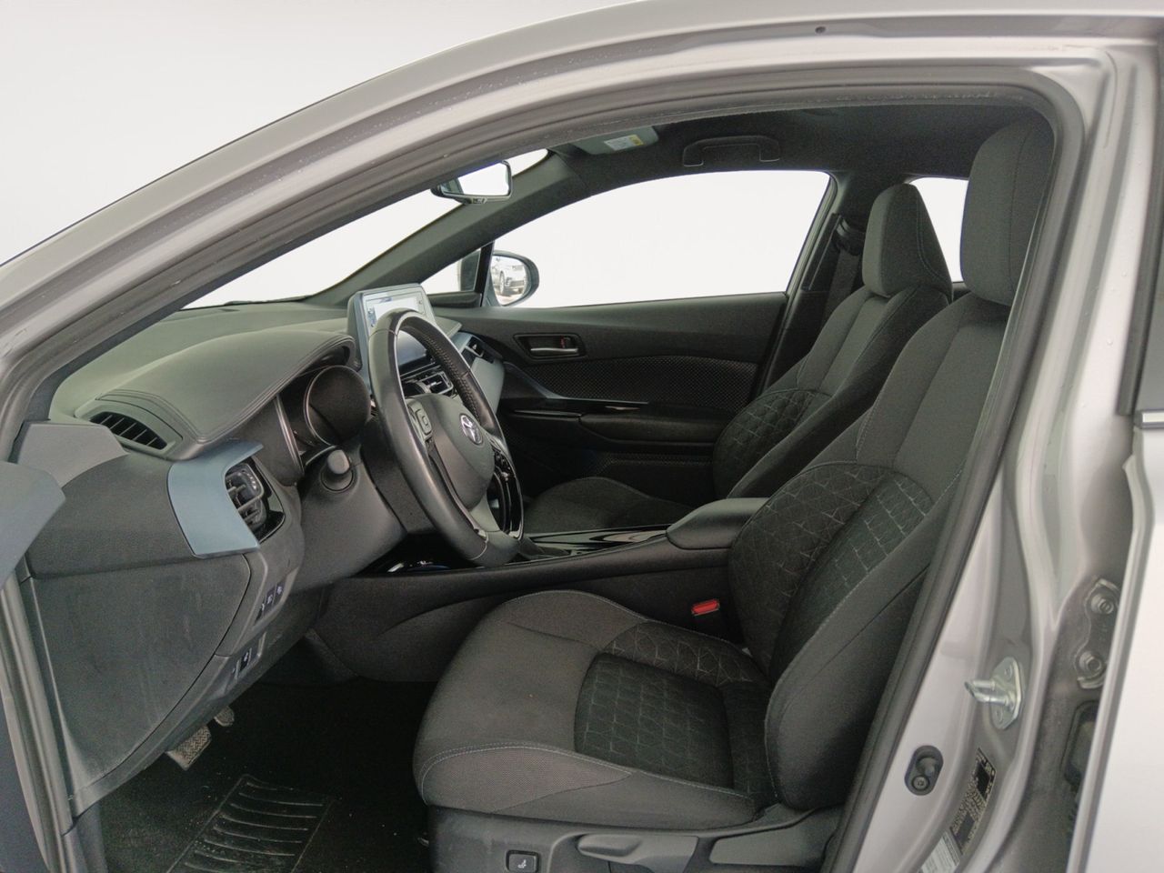 Foto Toyota C-HR 8